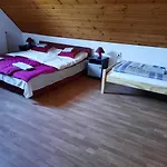 Testvér 3* Domsod