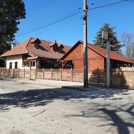 Bed & Breakfast Testver Fogado Domsod
